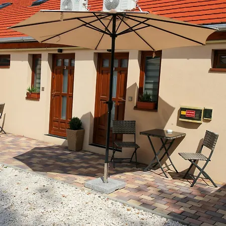 Aparthome Appartement *