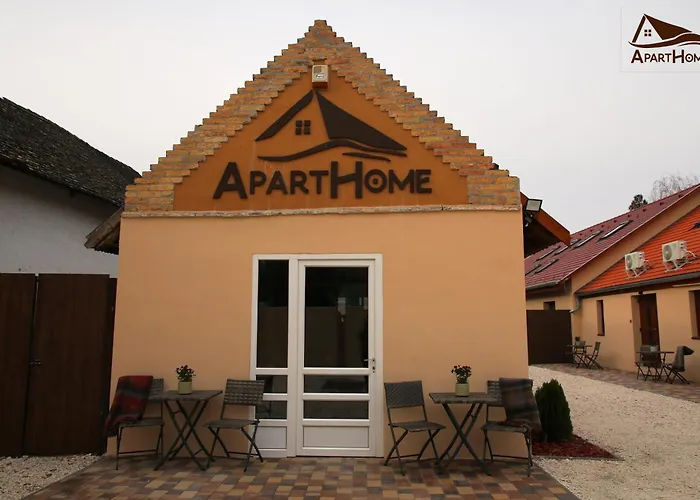 Aparthome דירה מאקו
